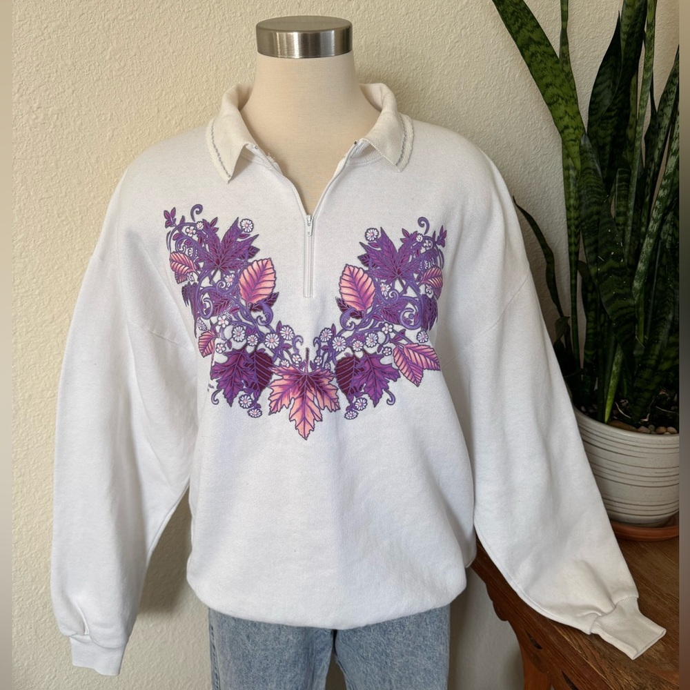 Vintage Fall‎ White Sweatshirt Purple Leaf Floral Print made in USA kitschy